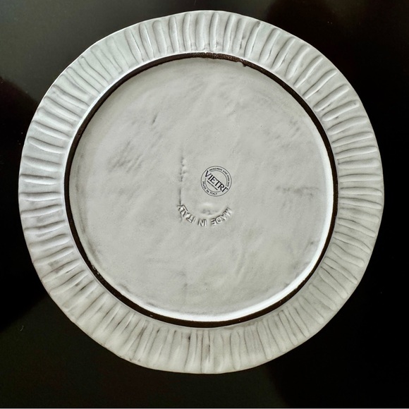 Vietri striped Incanto serving platter/charger Italian. Price is for 1, have 11